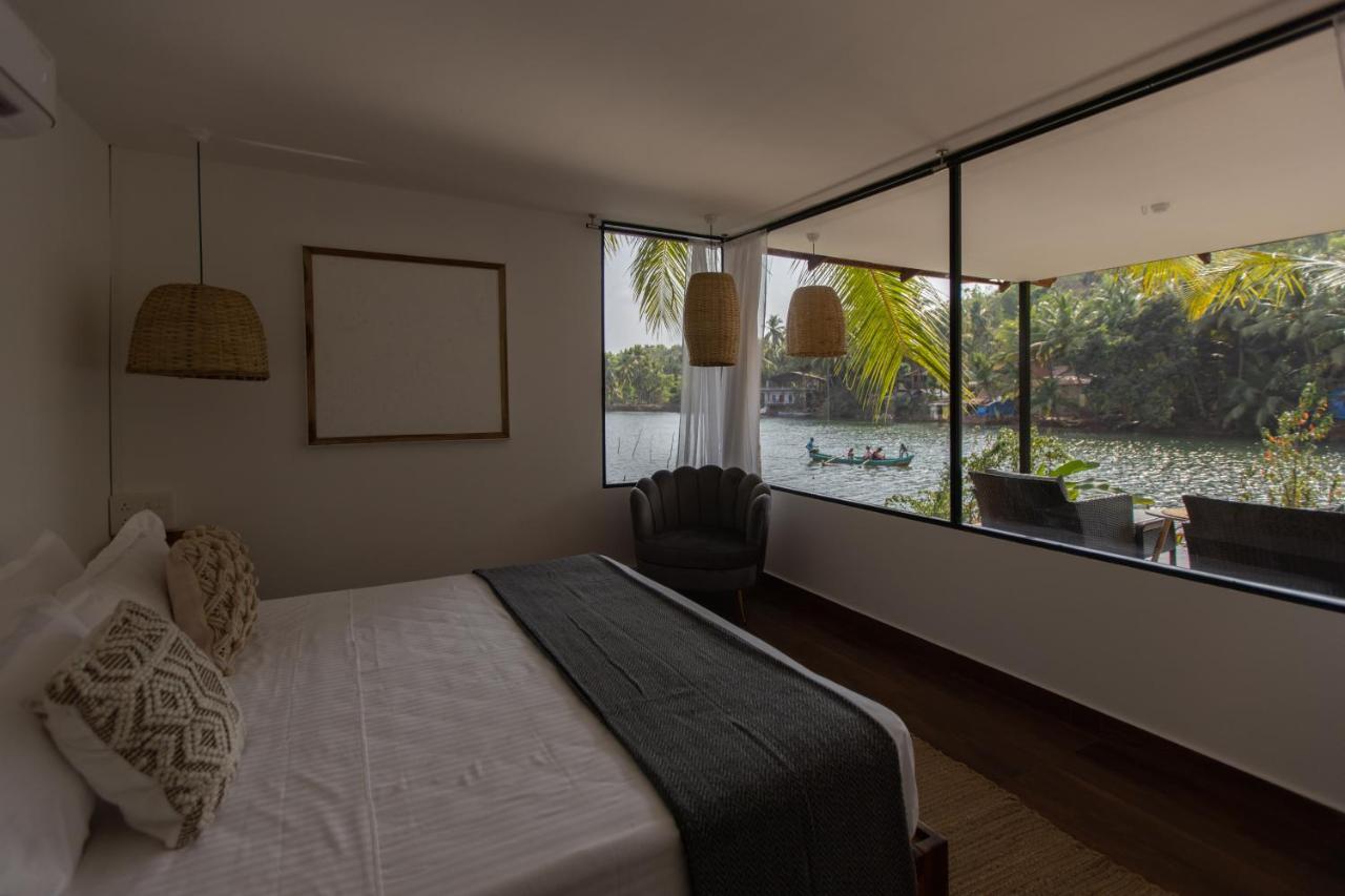 Pont Bleu Suites Riverside & Pool Canacona Eksteriør bilde