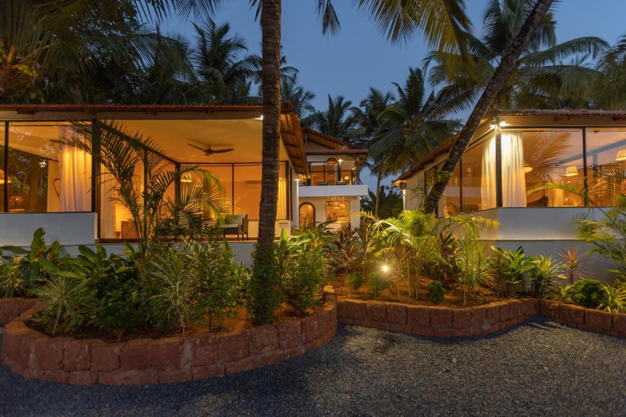 Pont Bleu Suites Riverside & Pool Canacona Eksteriør bilde